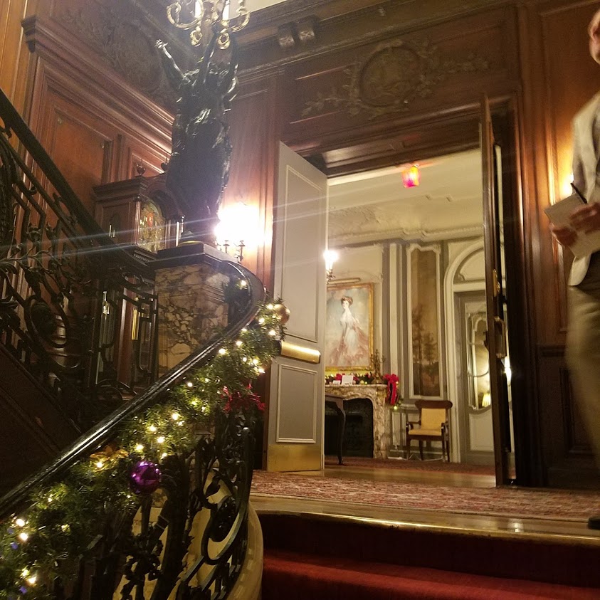 Cosmos Club splendor